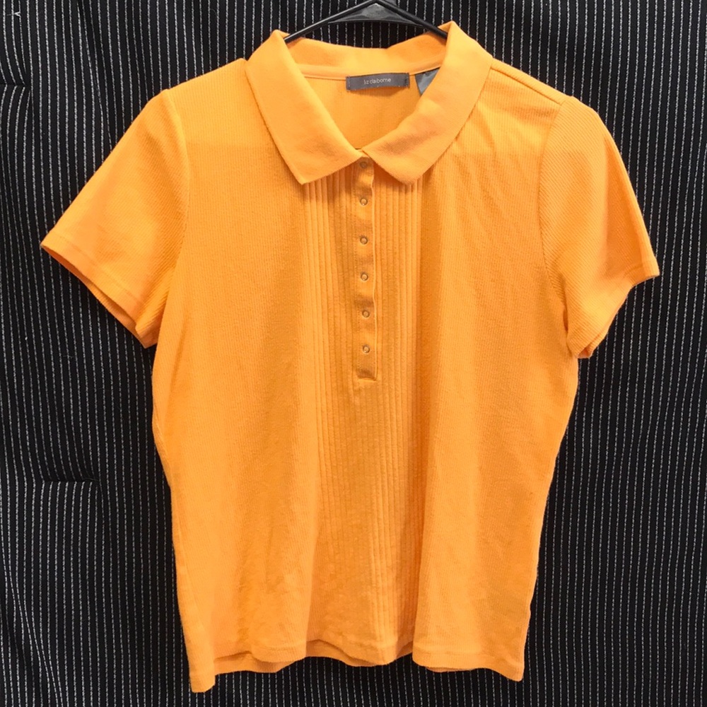 Liz Claiborne Tee